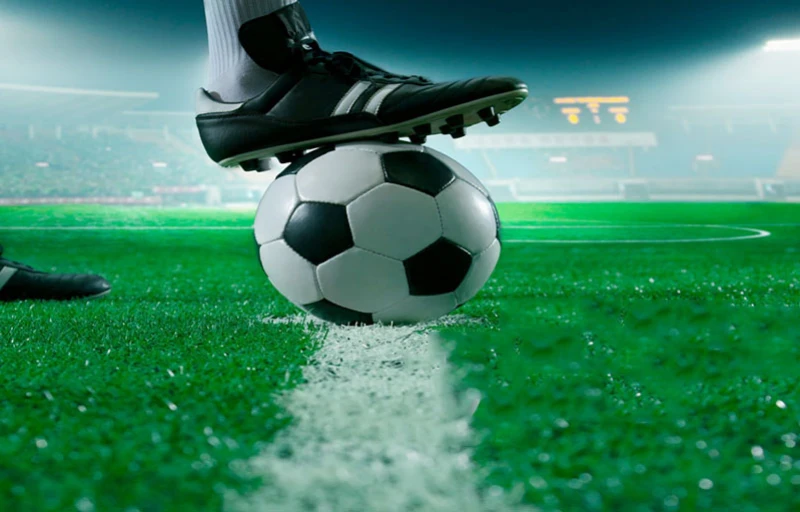 What is online football betting?